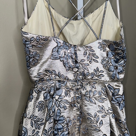 BLONDIE NITES Brocade Ball Gown with Pockets -Size 7 -NWOT-6353 - Picture 9 of 9